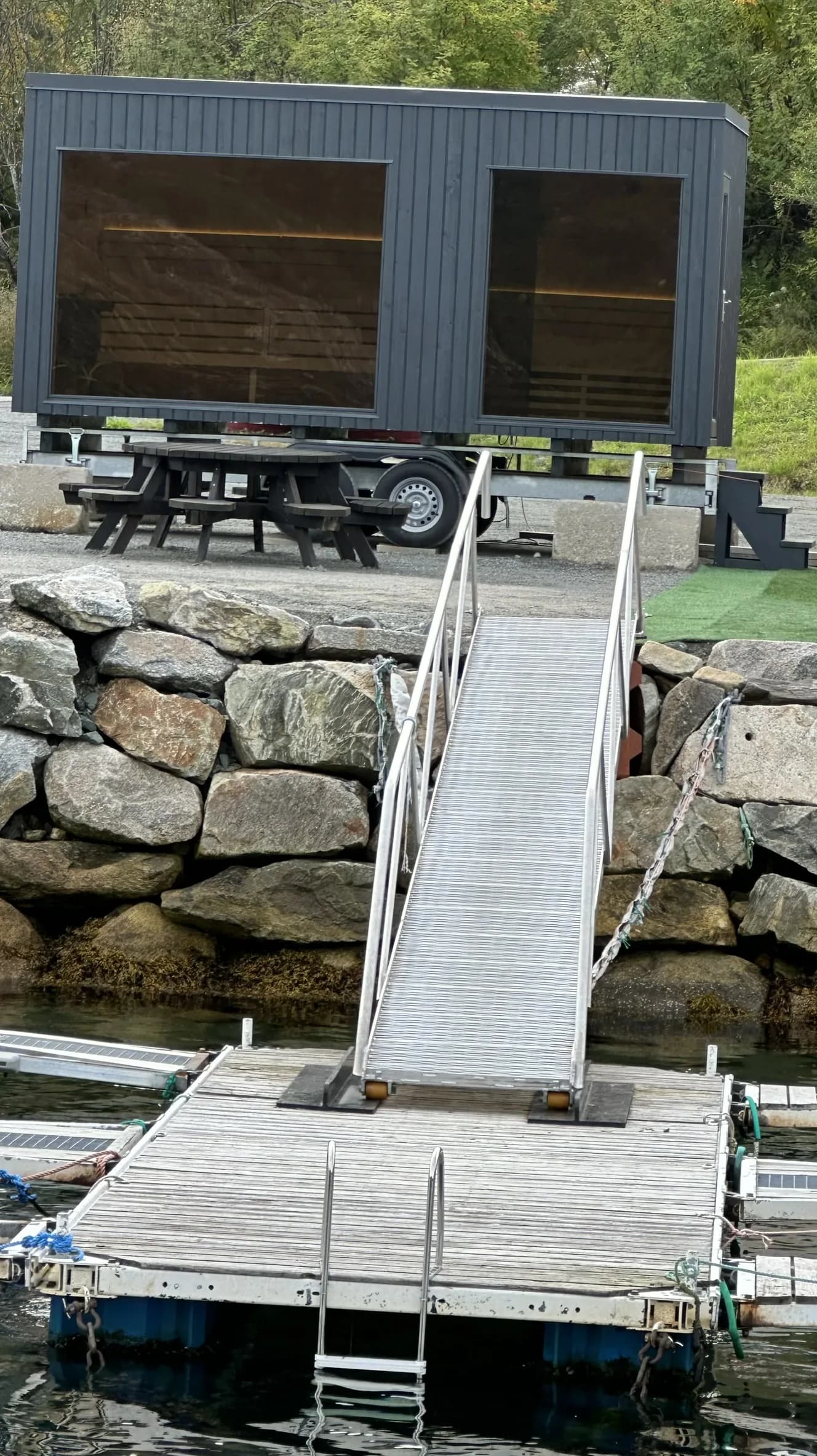 Badstuen på brygga i Ersfjordbotn